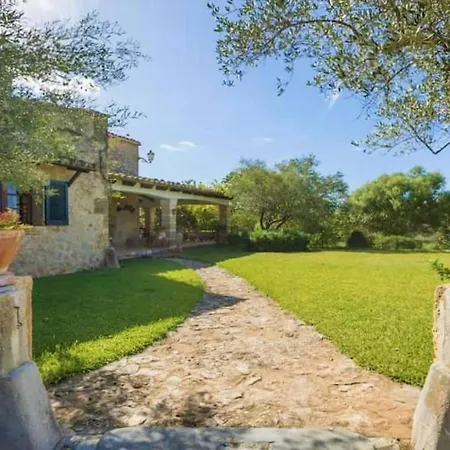 Nord - Typical Majorcan Villa, Private Pool, Bbq, Mediterranean Garden, Petfriendly Villa Pollença