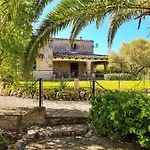 Nord - Typical Majorcan Villa, Private Pool, Bbq, Mediterranean Garden, Petfriendly Villa