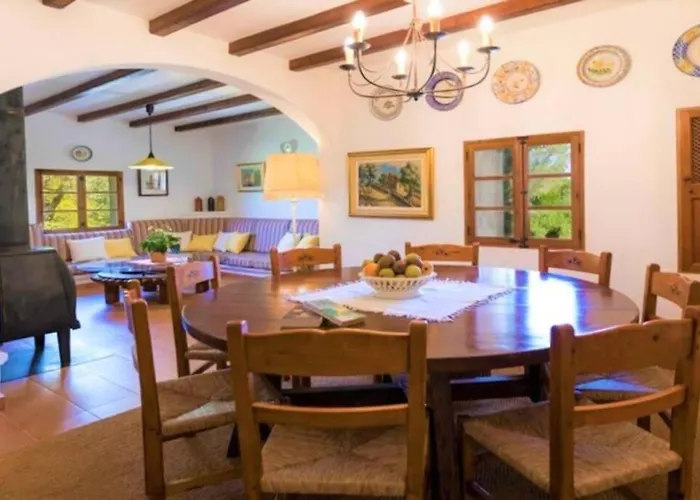 Nord - Typical Majorcan Villa, Private Pool, Bbq, Mediterranean Garden, Petfriendly Pollenca