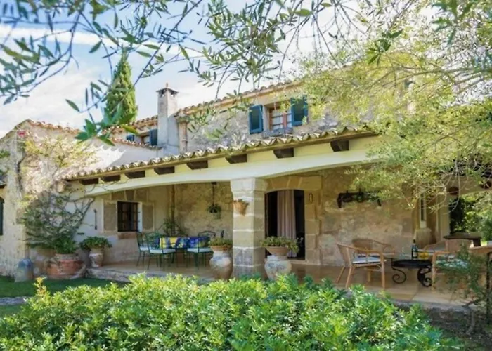Nord - Typical Majorcan Villa, Private Pool, Bbq, Mediterranean Garden, Petfriendly Villa